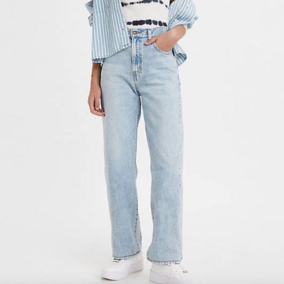 Levi's High Waisted Pale Pink Wash Straight Jeans - Picture 1 of 5